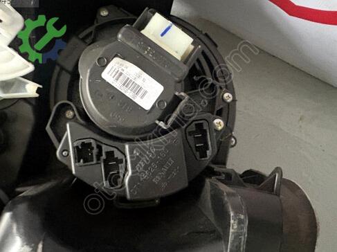 Renault Clio Kalorifer Kutusu çıkma parça