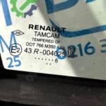 Renault Clio Sağ Ön Kelebek Camı Çıkma
