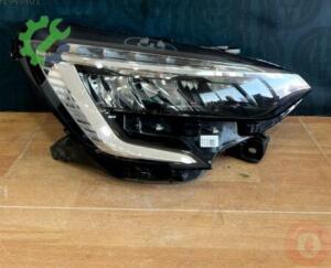 Renault Clio 2023 Çıkma Sağ Ön Far