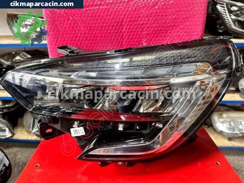 Renault Clio Far çıkma parça