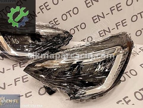 Renault Clio Sağ Ön Far çıkma parça