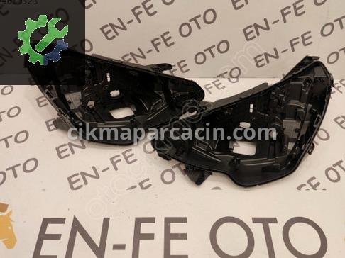 Renault Clio Far Kasası çıkma parça