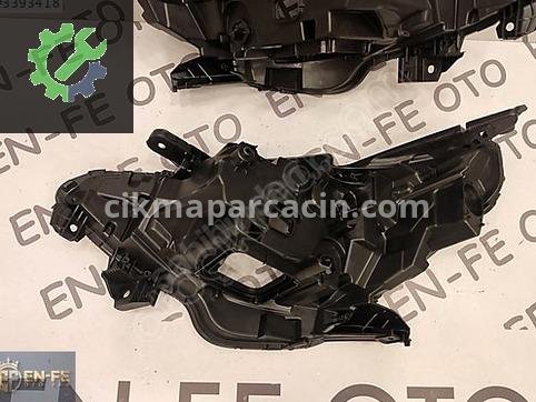 Renault Clio Far Kasası çıkma parça