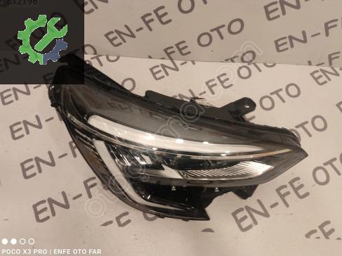 RENAULT CLİO 5 V İCON SAĞ FAR ORJİNAL HATASIZ ^