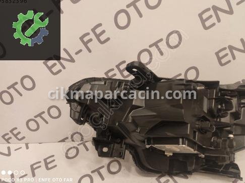 Renault Clio Sağ Ön Far çıkma parça