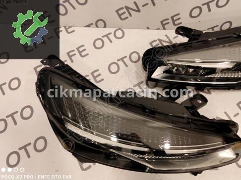 Renault Clio Far 202320242025 çıkma parça