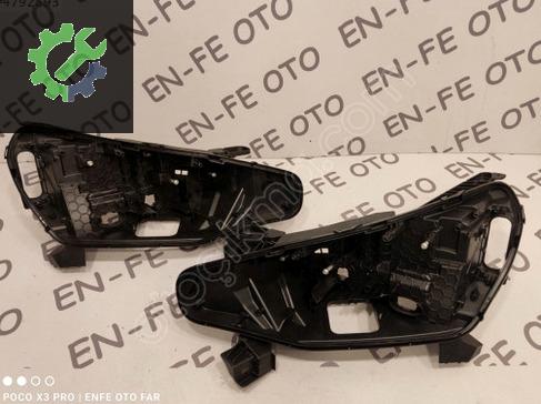 Renault Clio Sol Ön Far 202320242025 çıkma parça