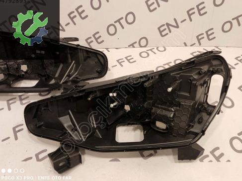 Renault Clio Sol Ön Far 202320242025 çıkma parça