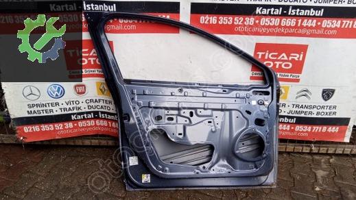 Renault clio 5,5 sol arka kapi