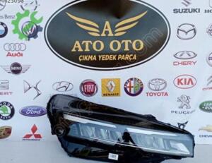 Renault Clio 2023 Çıkma Far Sağ