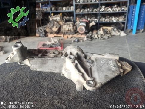Renault Clio Klima Kompresörü 8200 çıkma parça