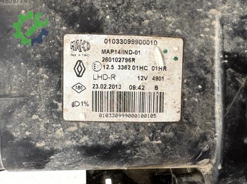 Renault Clio Far 260102796R çıkma parça
