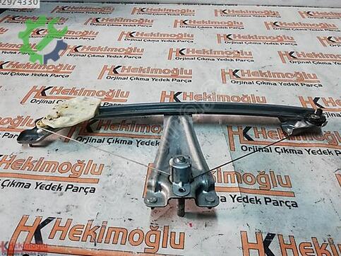 Renault Clio 827202131R çıkma parça