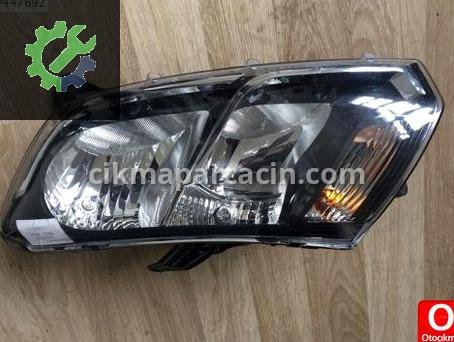 Renault Clio Sağ Ön Far çıkma parça