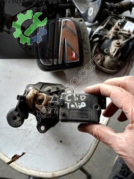 Renault Clio Bagaj Kilidi çıkma parça