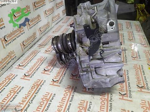 Renault Megane 320107904R çıkma parça