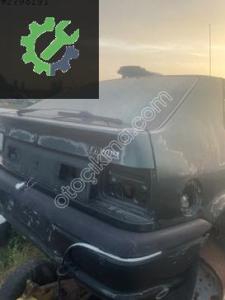 Renault europa R 19 arka bagaj kapağı çıkma orjinal hatasız