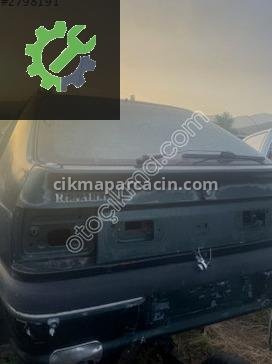 Renault R19 Bagaj Kapağı çıkma parça