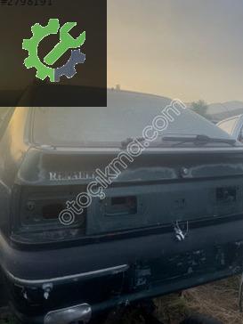 Renault R19 Bagaj Kapağı çıkma parça