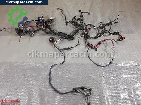 Renault Fluence Motor Tesisatı çıkma parça