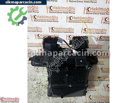 Renault Fluence Kalorifer çıkma parça