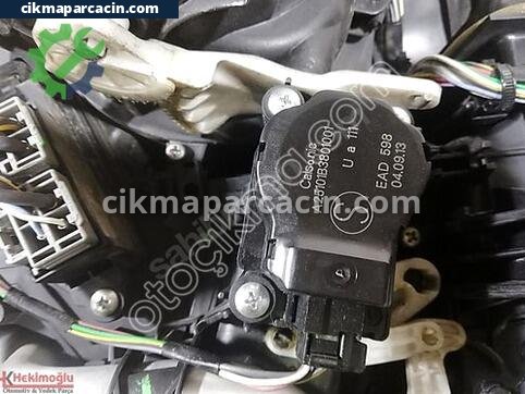 Renault Fluence Kalorifer çıkma parça