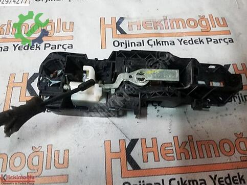 Renault Fluence 825030019R çıkma parça