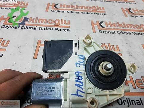 Renault Fluence 827306548R çıkma parça