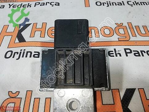 Renault Megane 820085 çıkma parça