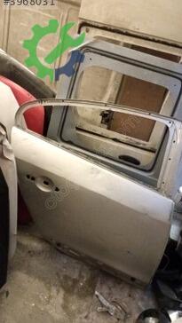 Renault Fluence Sağ Arka Kapı çıkma parça
