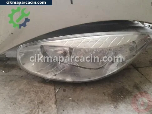 Renault Fluence Far çıkma parça