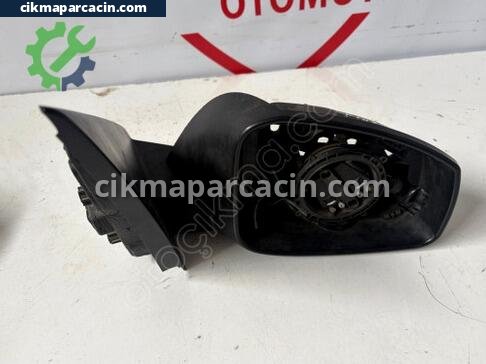 Renault Fluence Sağ Dış Ayna çıkma parça
