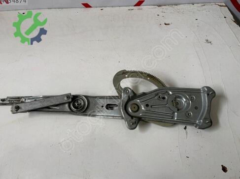 Renault Fluence Sağ Ön Kapı 807200013R çıkma parça
