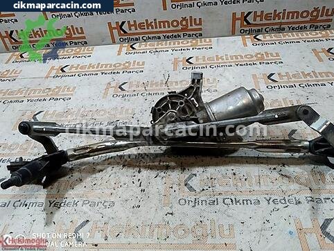 Renault Fluence Silecek Motoru çıkma parça