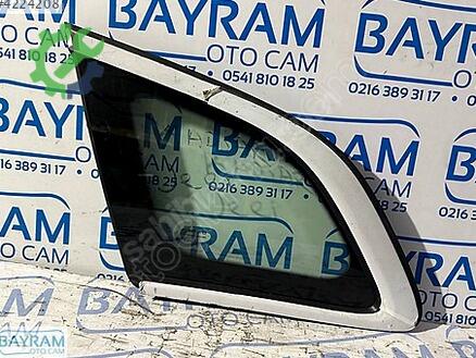 Renault Kadjar Sol Arka Kelebek Camı çıkma parça