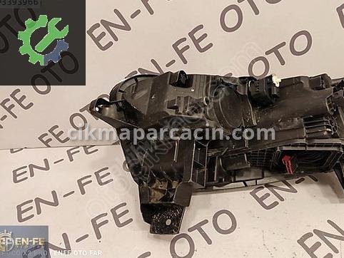 Renault Kadjar Sağ Ön Far çıkma parça