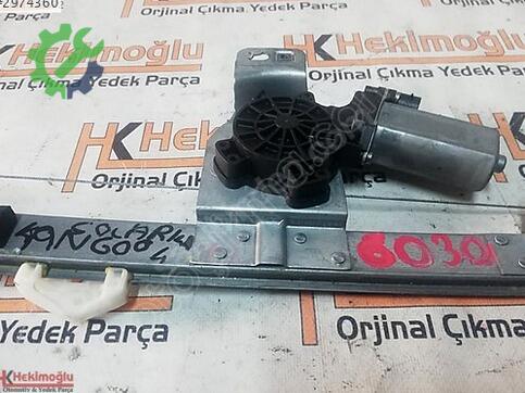 Renault Kangoo 827215869R çıkma parça