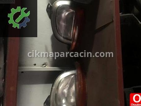 Renault Kangoo Sol Ön Far çıkma parça