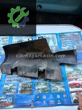 Renault Kangoo Cam Önü Izgarası 7700309946 çıkma parça