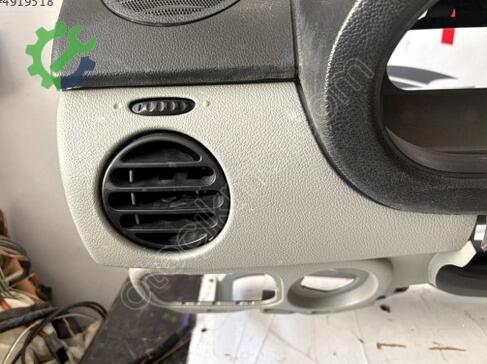 Renault Kangoo Torpido çıkma parça