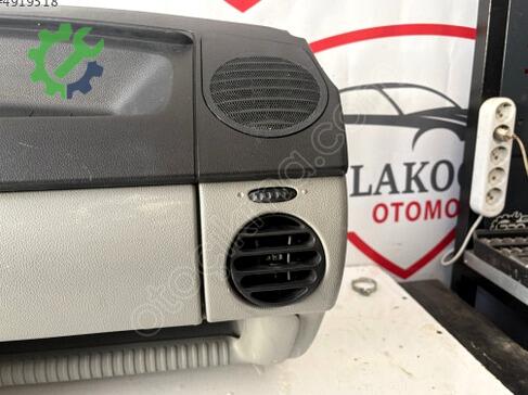 Renault Kangoo Torpido çıkma parça
