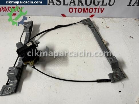 Renault Kangoo Sol Ön Kapı çıkma parça
