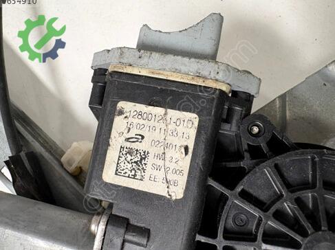 Renault Kangoo Sol Ön Kapı 807211404R çıkma parça