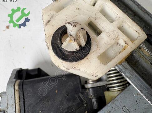 Renault Kangoo Sol Ön Kapı 807211404R çıkma parça