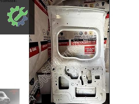 RENAULT KANGOO ARKA BAGAJ KAPAĞI SÖKME