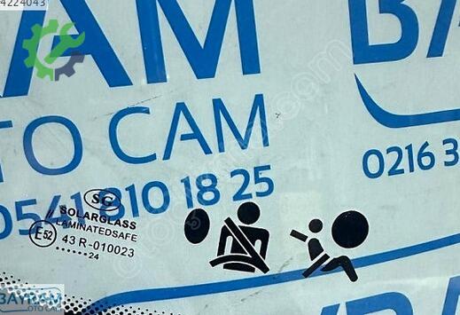 Renault Kangoo Ön Cam çıkma parça