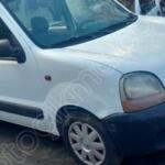 Renault Kangoo Çamurluk Çıkma
