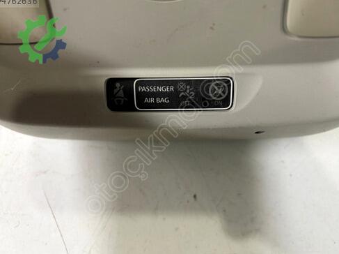 Renault Kadjar Tavan Lambası 969803138R çıkma parça