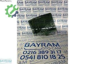 Renault Laguna Sağ Arka Kapı Camı Çıkma