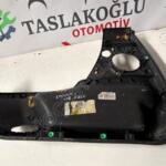 Renault Laguna 2003-2006 Sağ Arka Kapı Çıkma – 8200000084